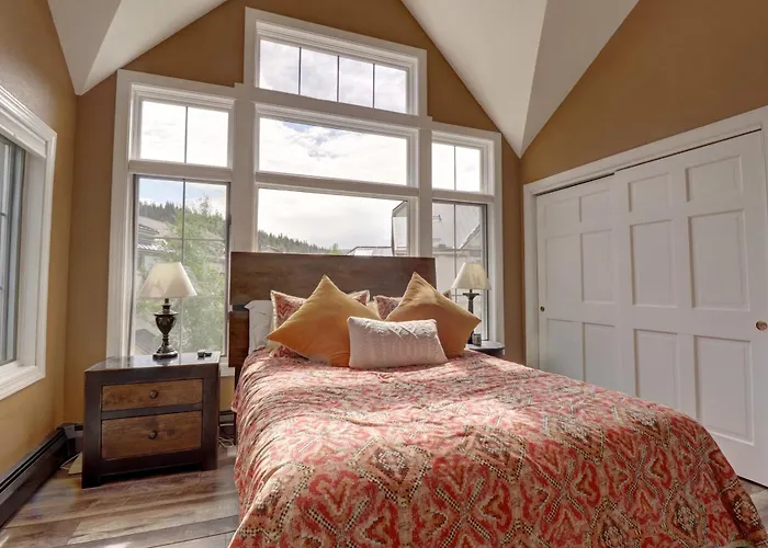 2 Bedrooms Copper Mountain