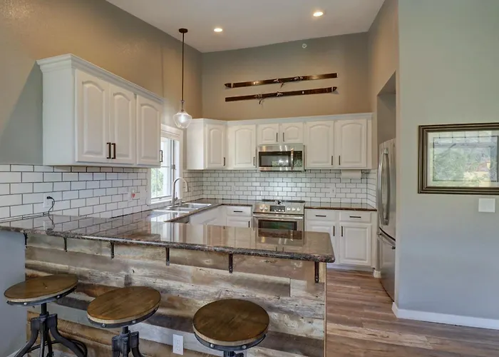 2 Bedrooms * Copper Mountain