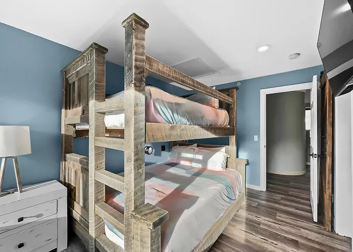 2 Bedrooms Copper Mountain